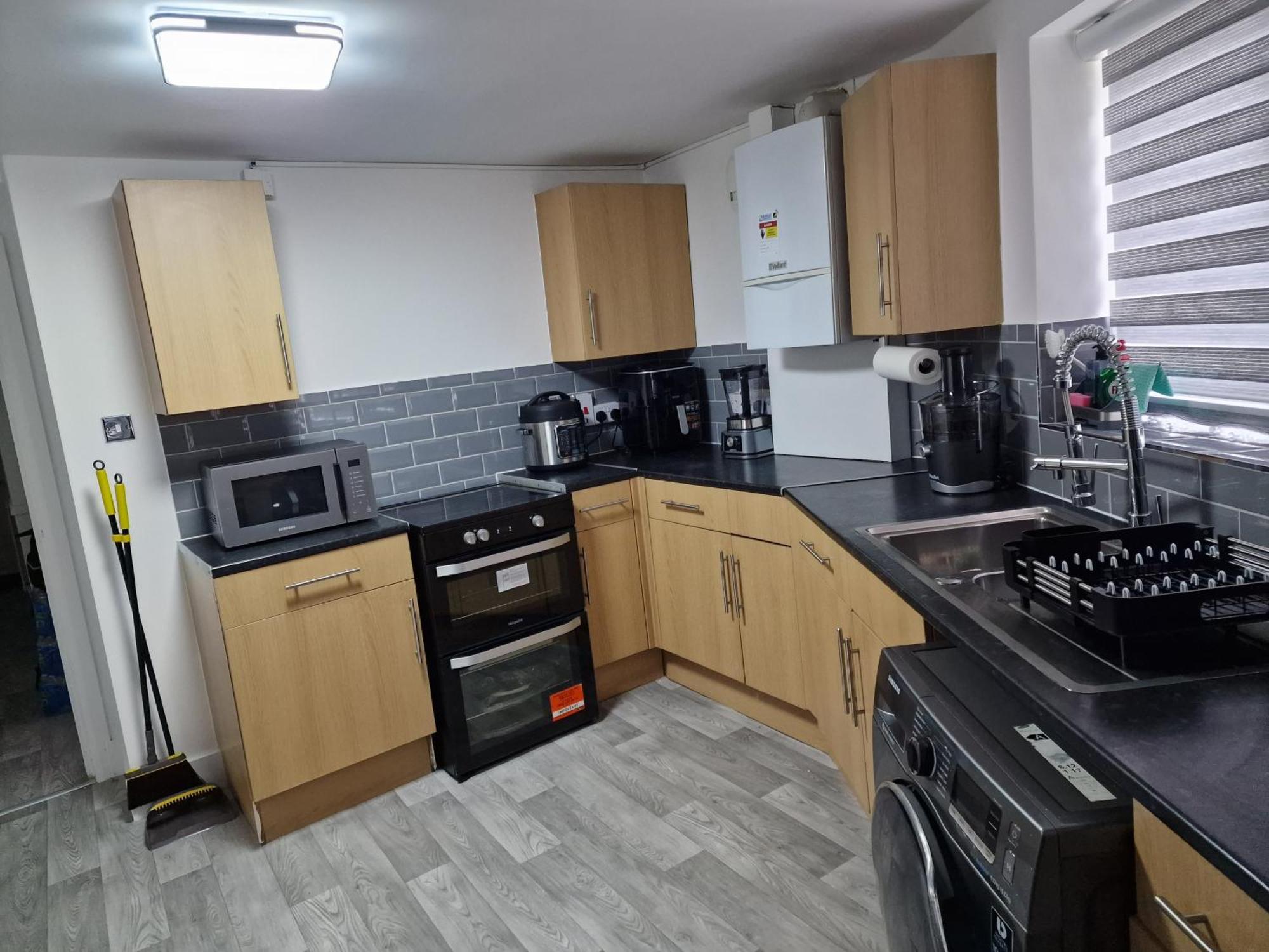 One Room In Stoke Newington Лондон Экстерьер фото
